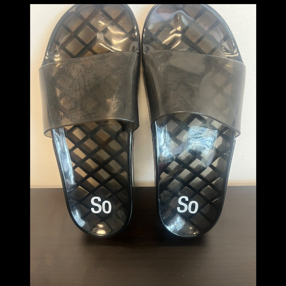 SO black jelly plastic slide sandals slip on